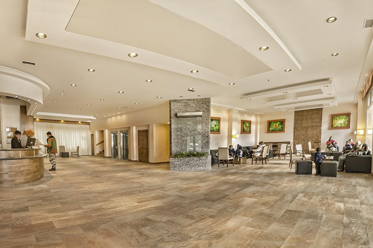 Hotel Huinid Pioneros San Carlos de Bariloche