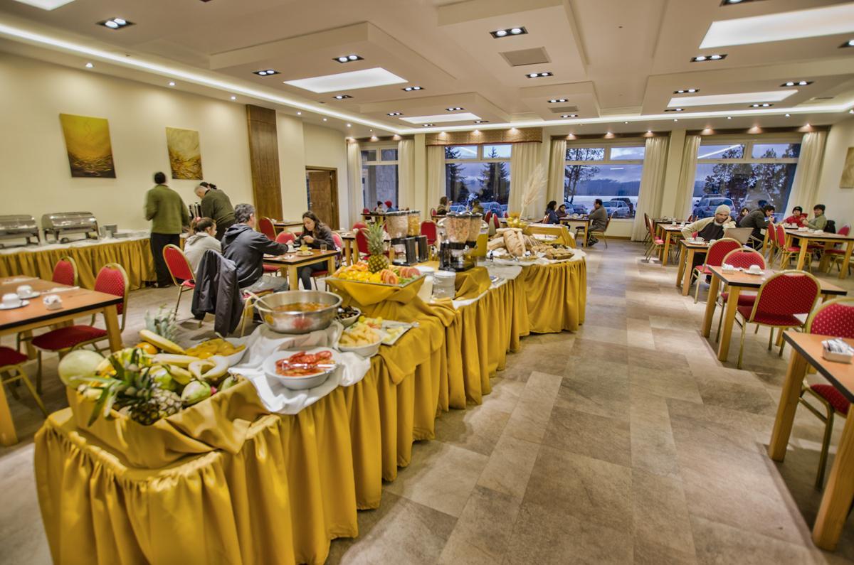 Hotel Huinid Pioneros 3*